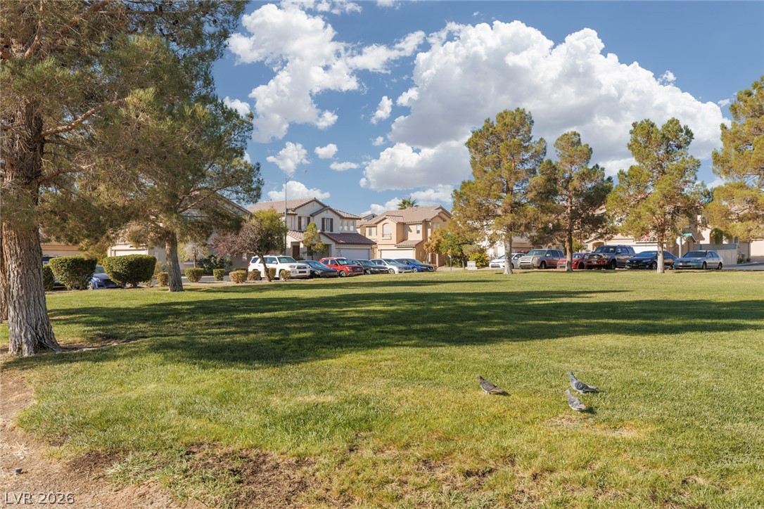 7880 Millbrookshire Way Property Photo 23