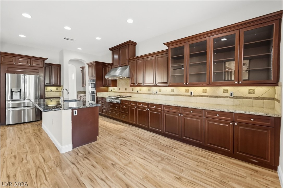 7763 Roaring Springs Circle Property Photo 6