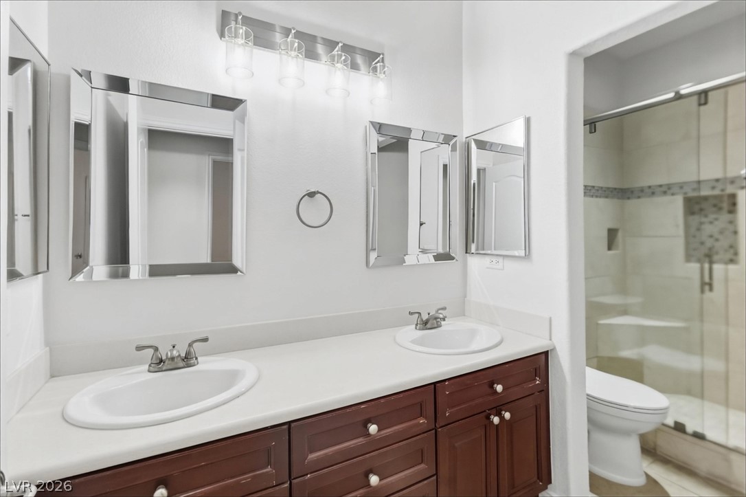 7763 Roaring Springs Circle Property Photo 16