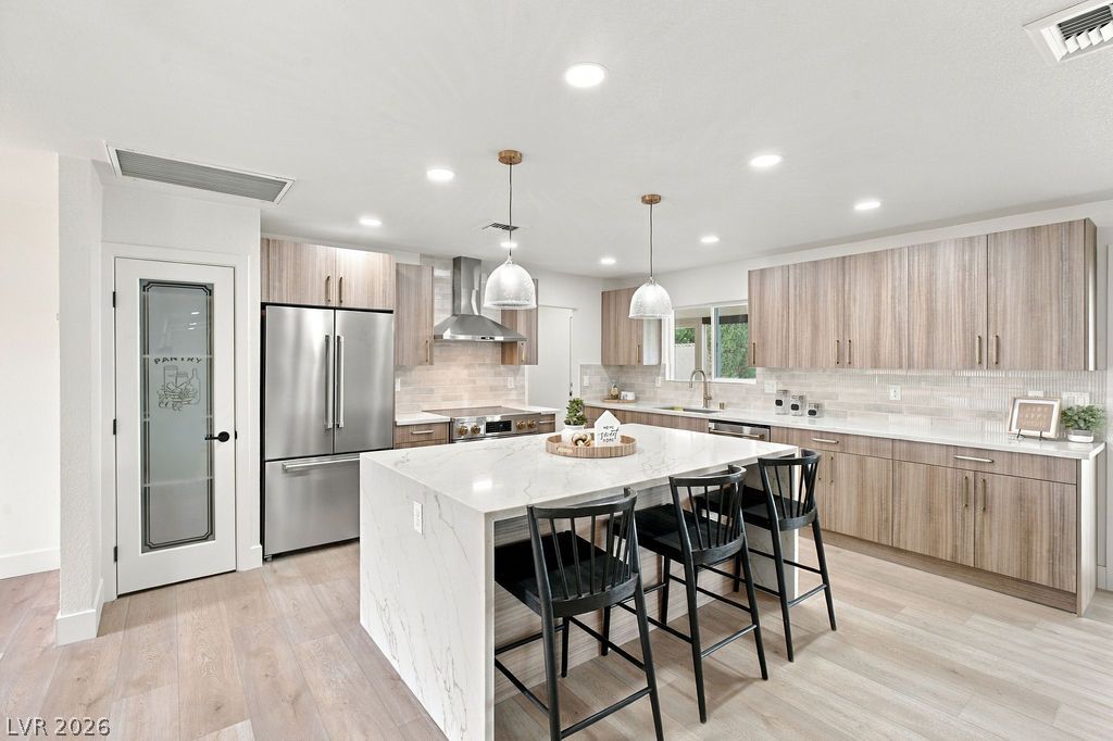 6520 Coley Avenue Property Photo 2