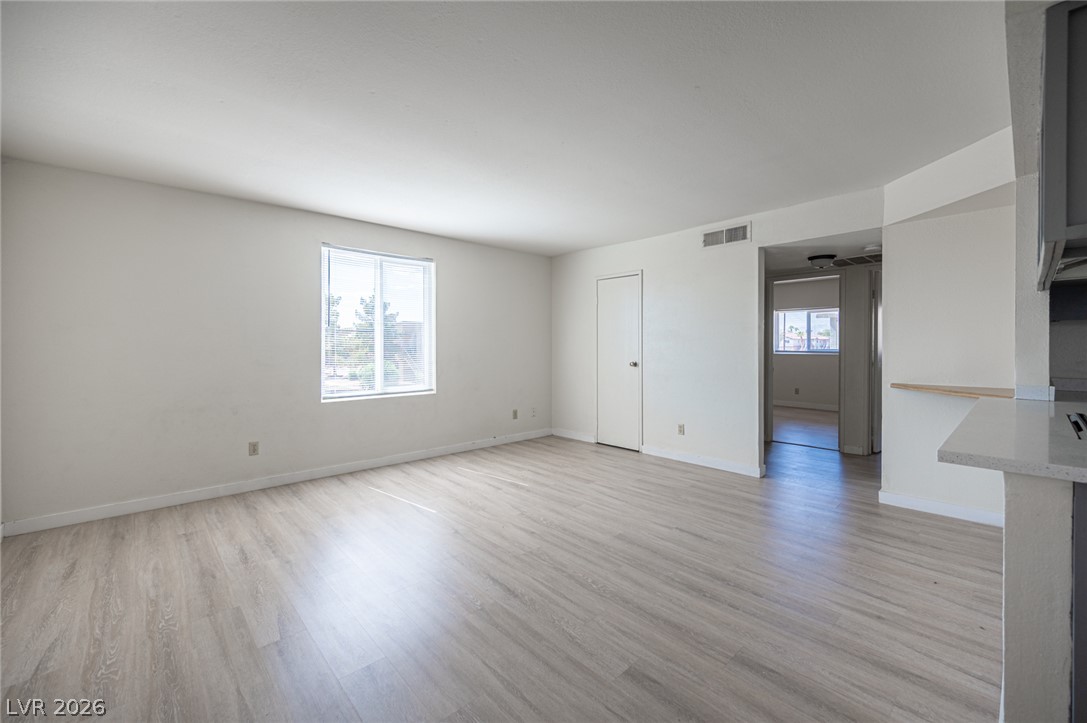 4920 Stanley Avenue Property Photo 4