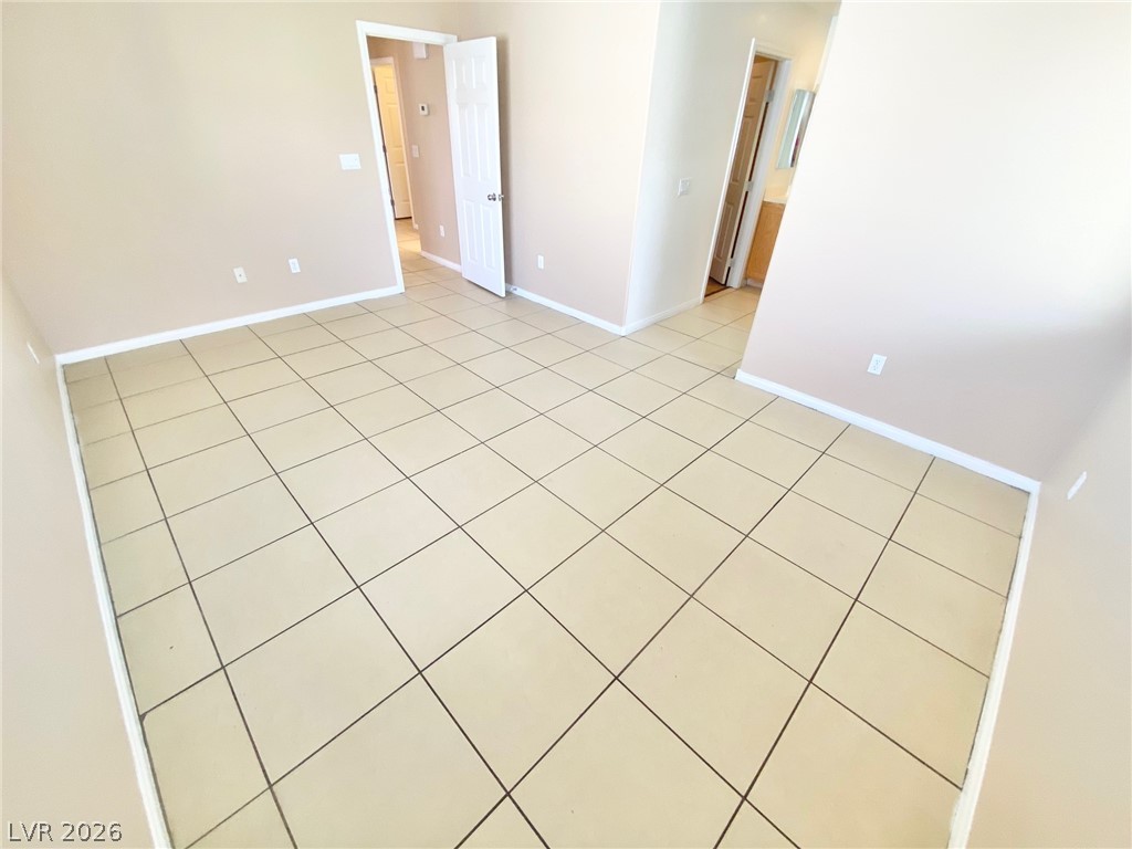 6327 Blue Twilight Court Property Photo 8