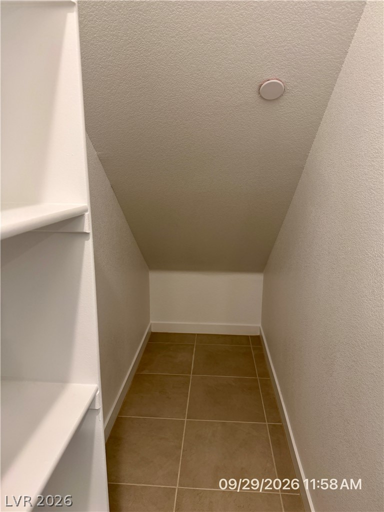 239 Freeport View Place Property Photo 9