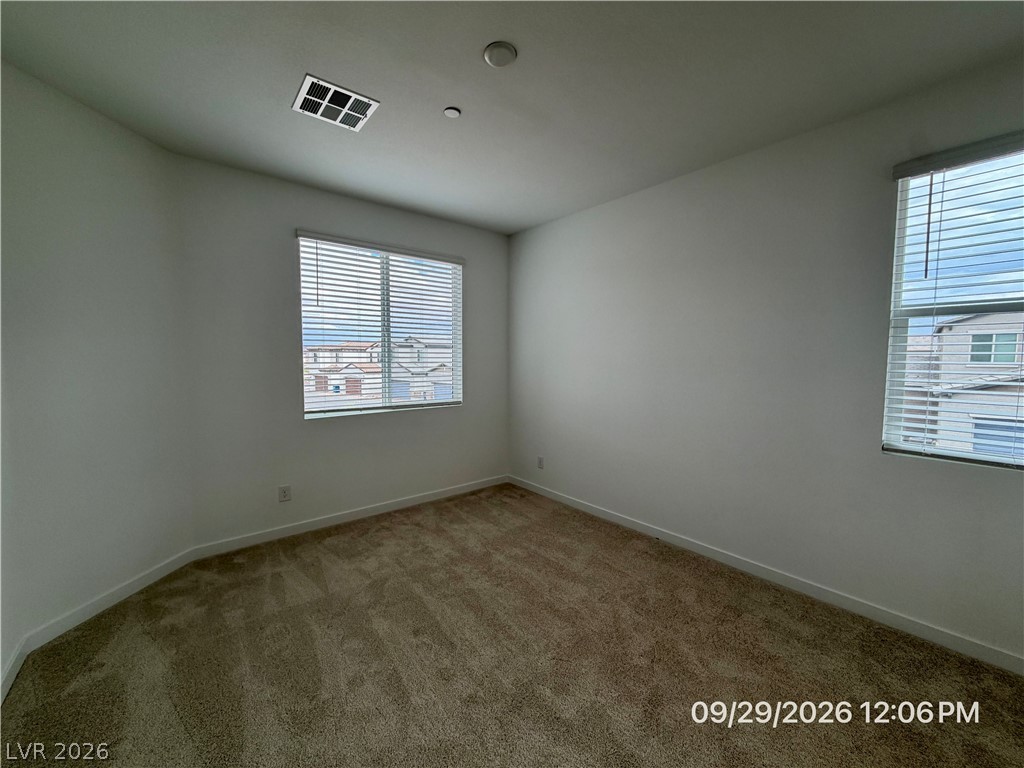 239 Freeport View Place Property Photo 12