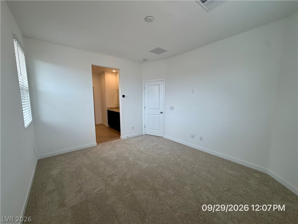 239 Freeport View Place Property Photo 14