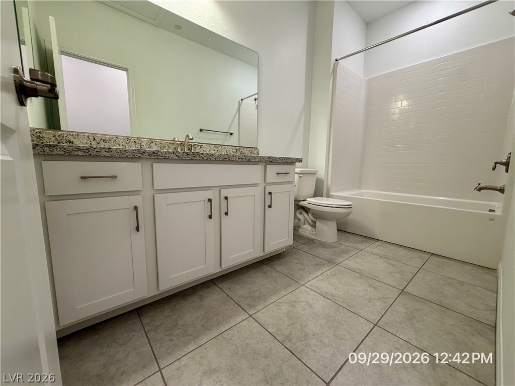 242 Freeport View Place Property Photo 27