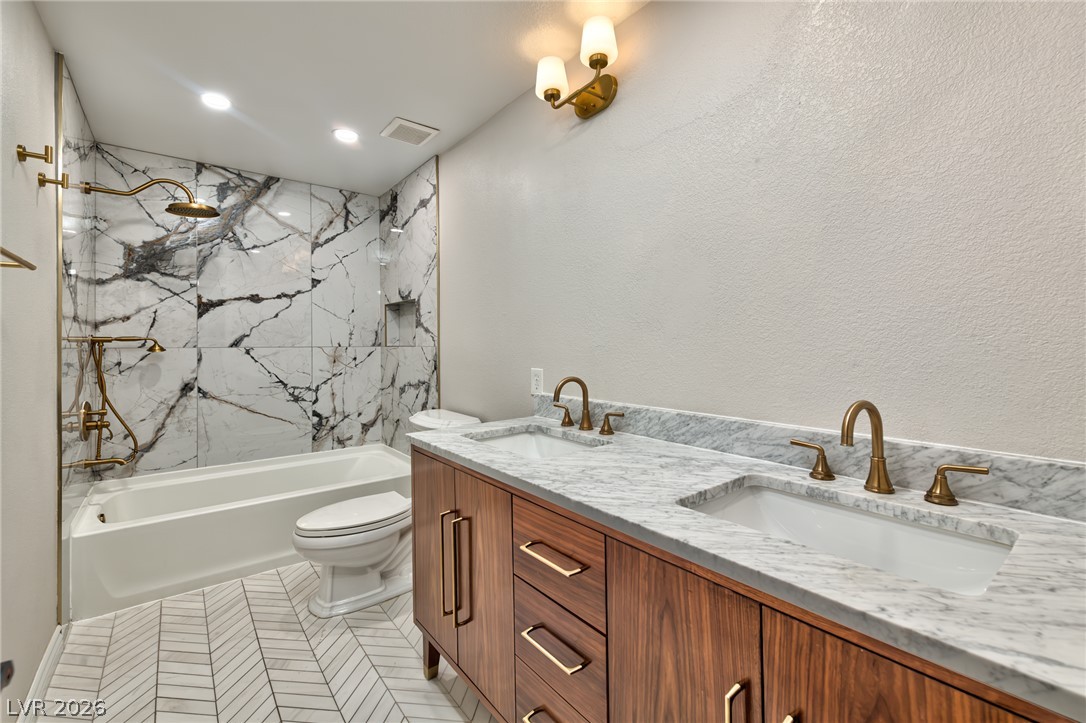 2012 Interbay Street Property Photo 6