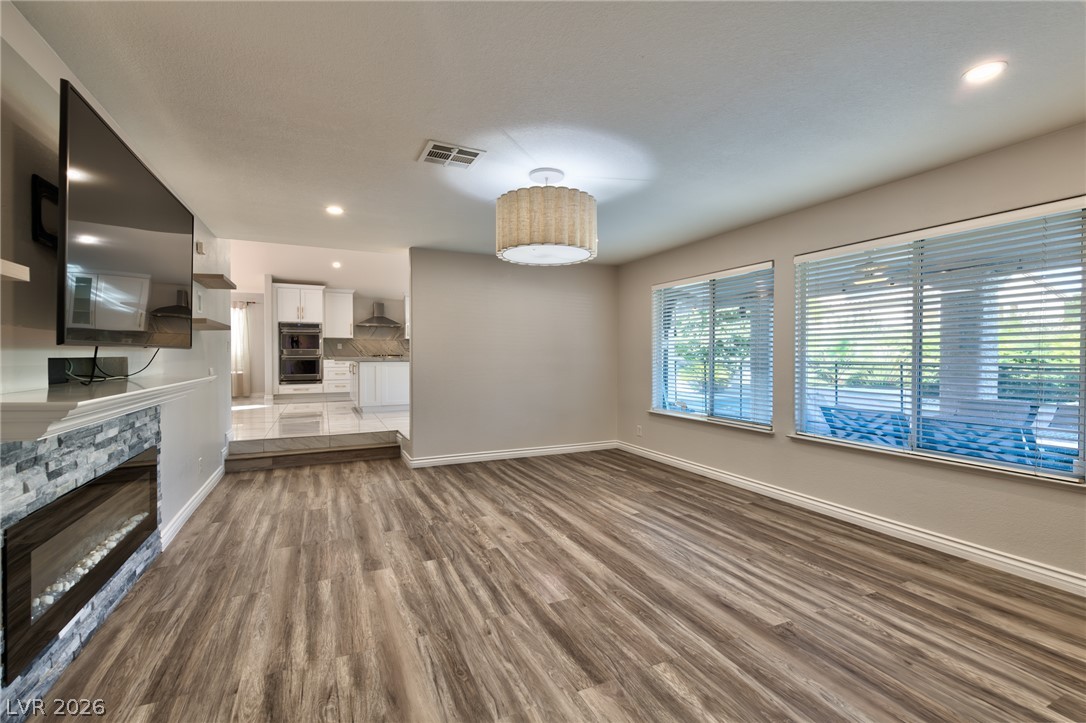 2012 Interbay Street Property Photo 10