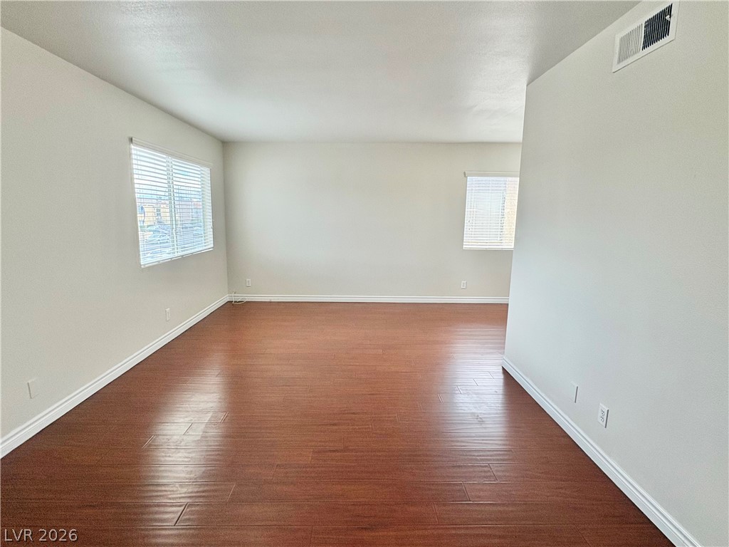 5447 Retablo Avenue 3 Property Photo 3
