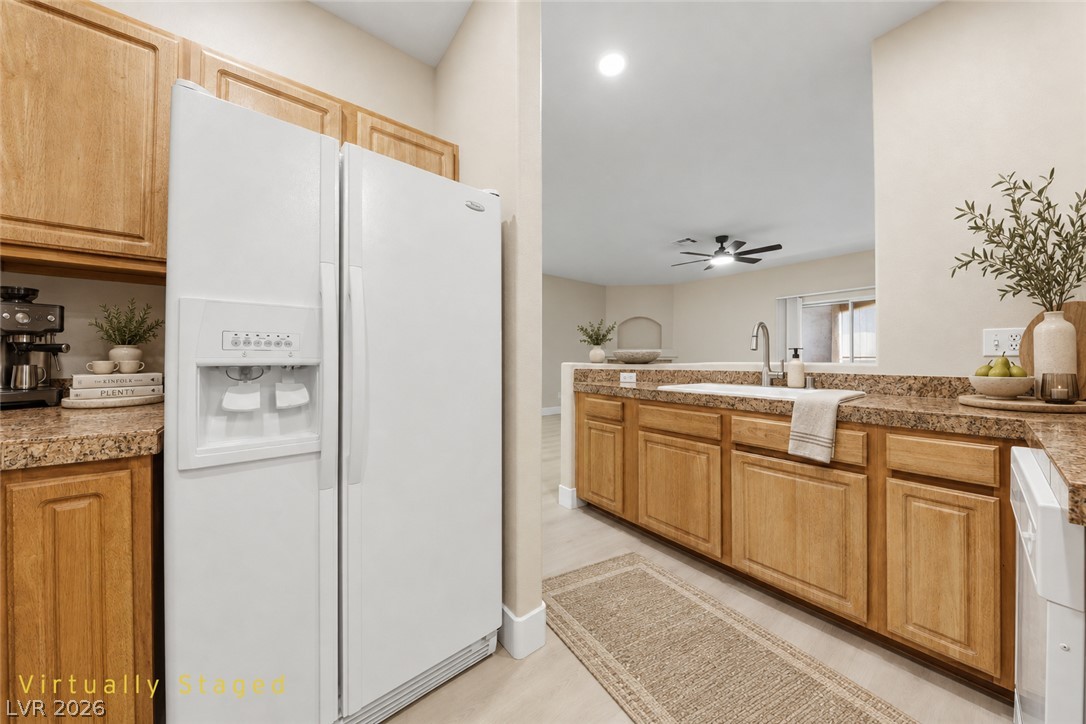 104 Lemon Glaze Street 204 Property Photo 16
