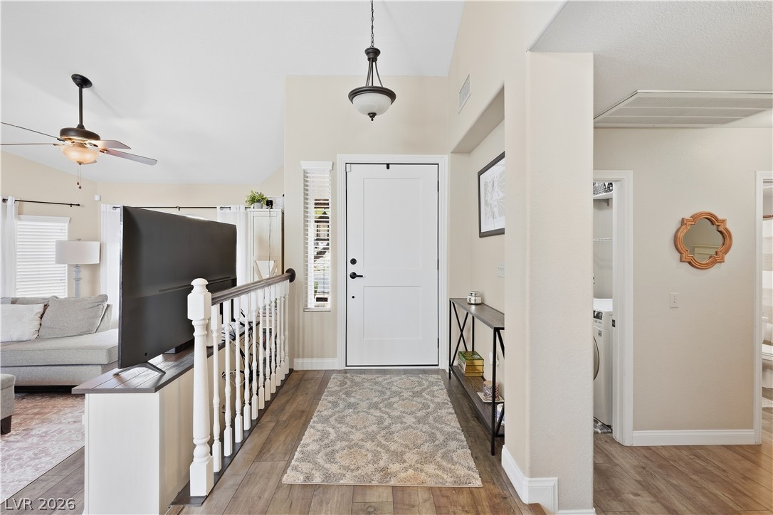 2100 Brighton Shore Street Property Photo 4