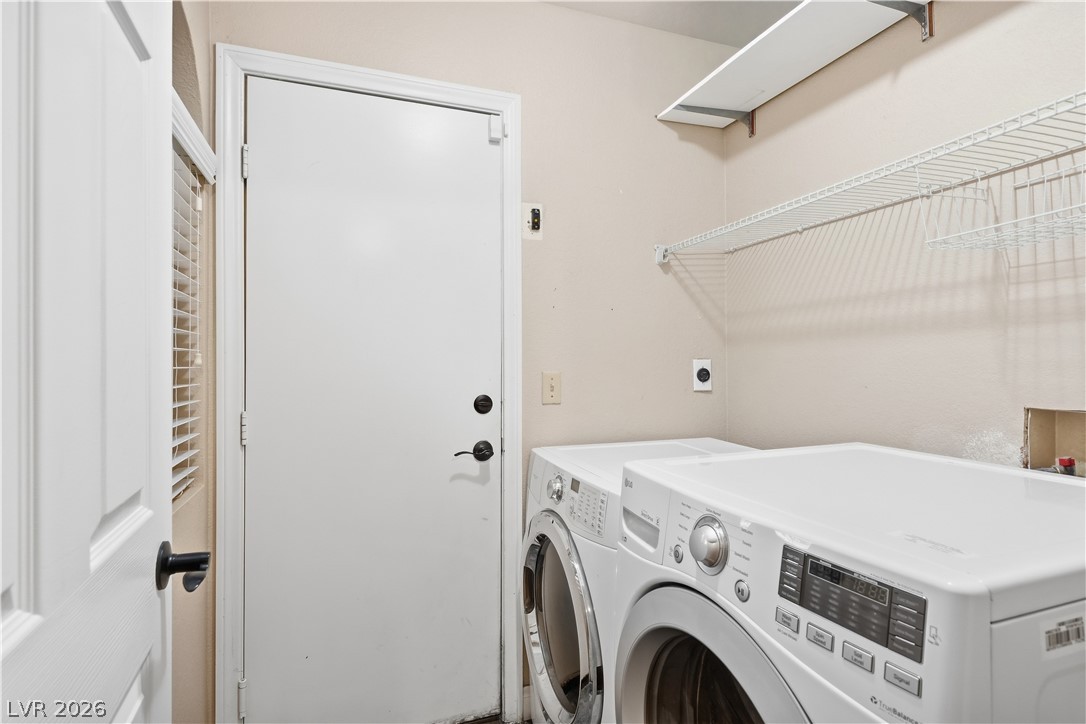 2100 Brighton Shore Street Property Photo 38