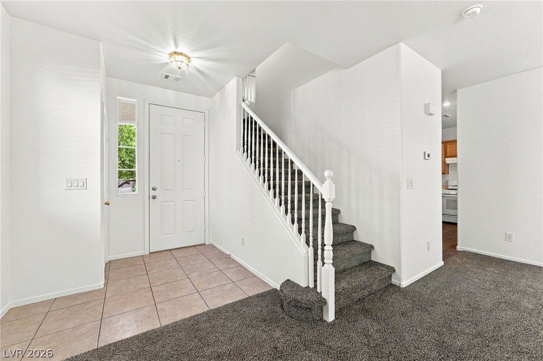 5887 Lustrous Court Property Photo 6