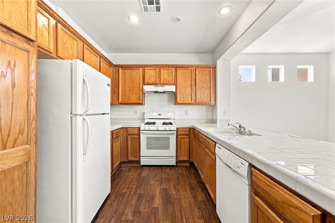 5887 Lustrous Court Property Photo 14