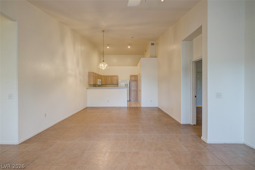 2000 Quartz Cliff Street 203 Property Photo 12