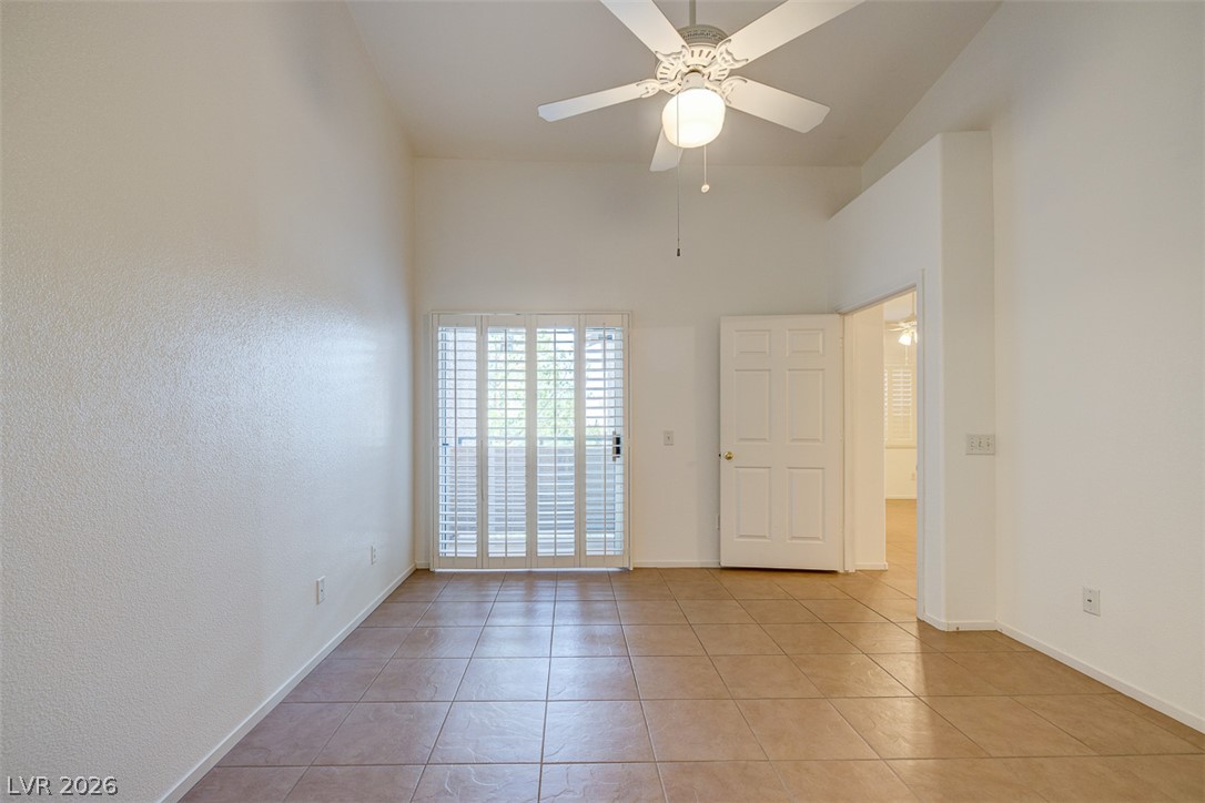 2000 Quartz Cliff Street 203 Property Photo 20