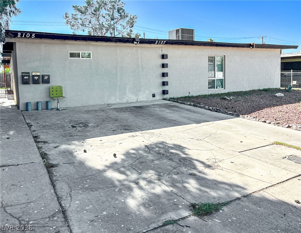 2105 South 15th Street Property Photo 1
