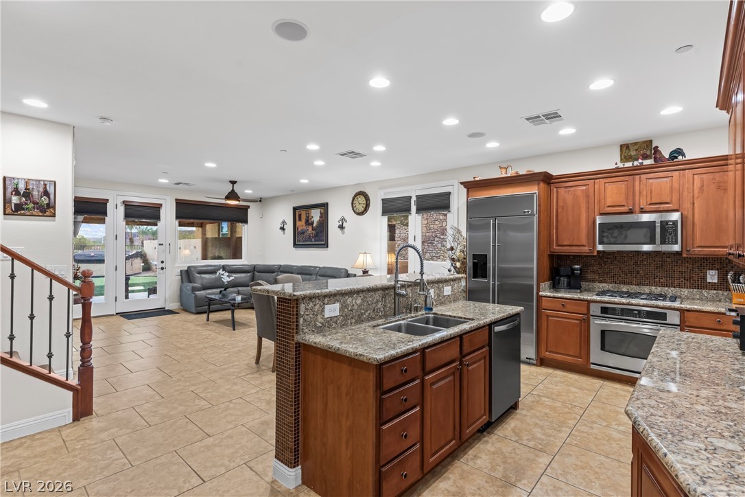 1258 Casa Palermo Circle Property Photo 3