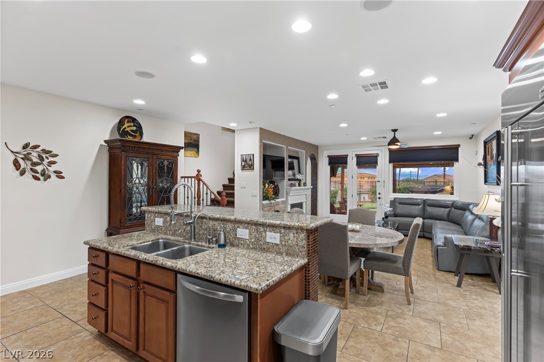 1258 Casa Palermo Circle Property Photo 6