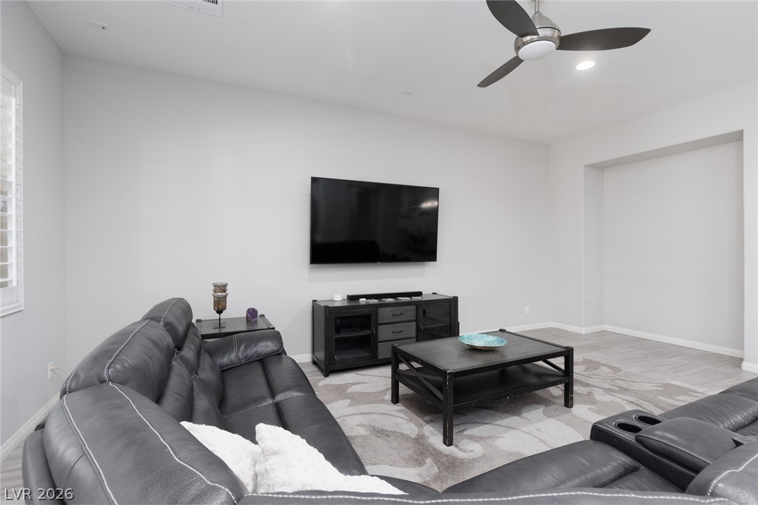 10320 Mystic Ledge Court Property Photo 15