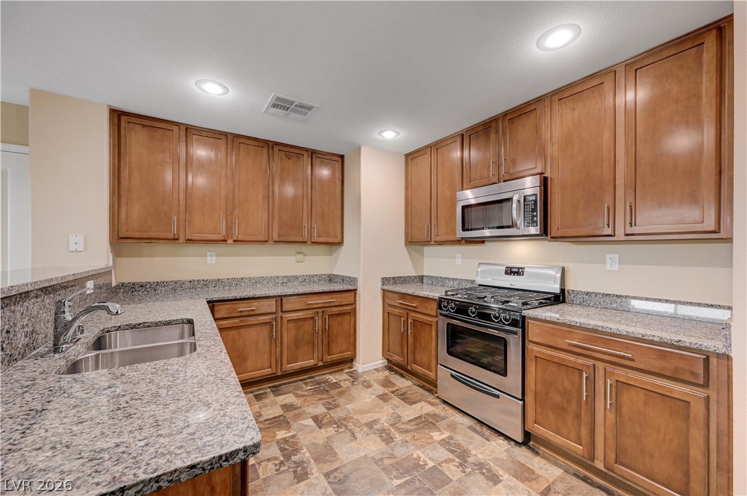 2088 Artistic Flair Walk Property Photo 10