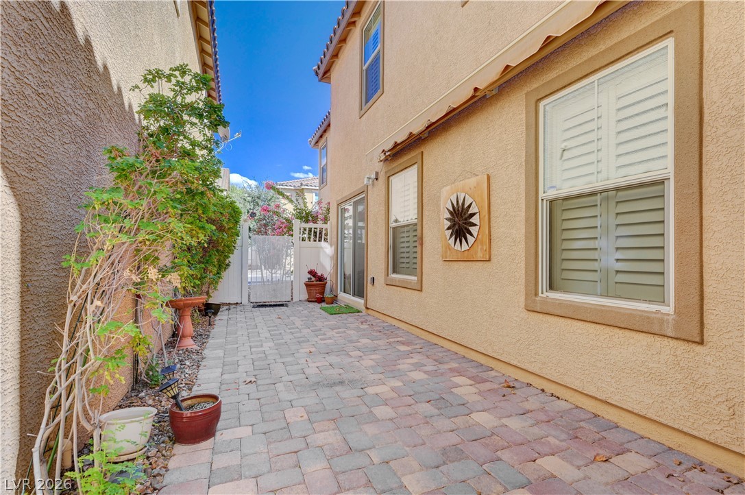 2088 Artistic Flair Walk Property Photo 38