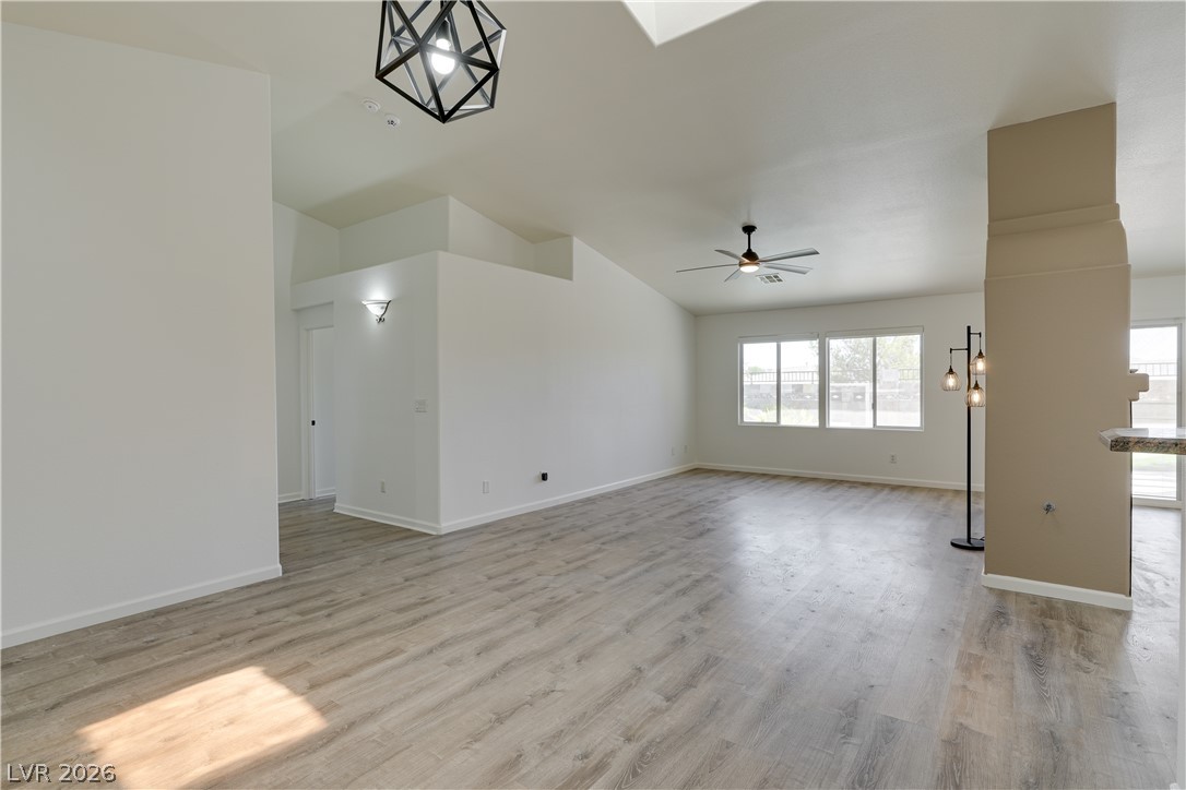 1030 Kings View Court Property Photo 7