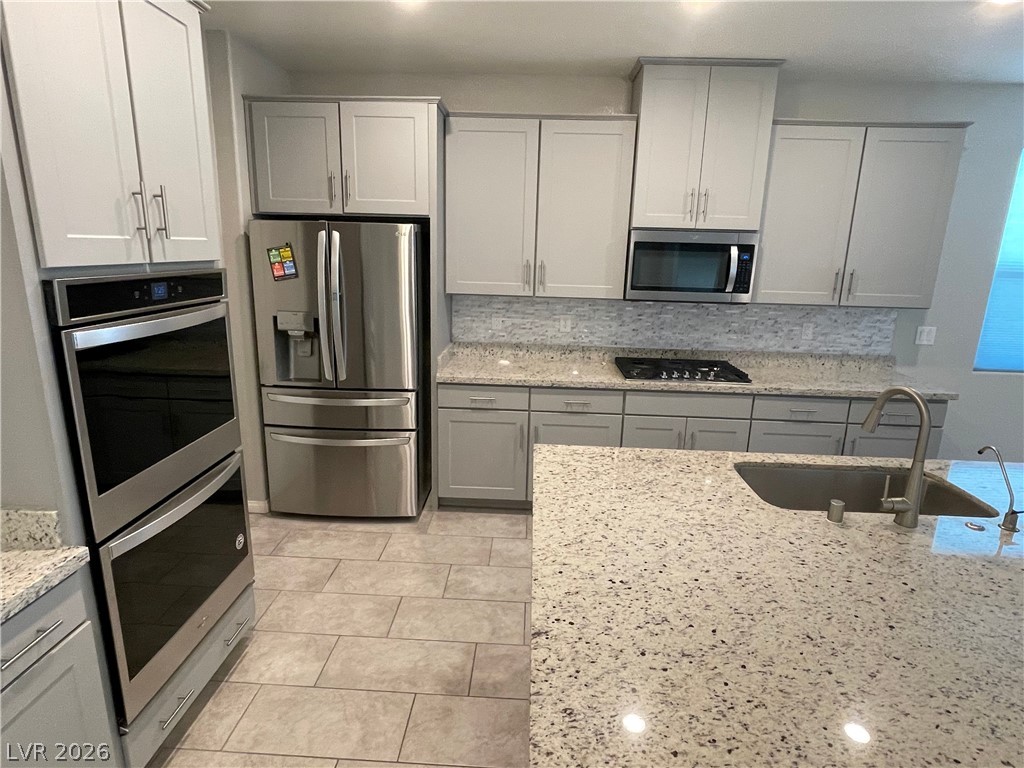 4041 Sweet Violet Court Property Photo 8