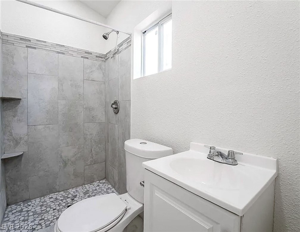 2100 Stewart Avenue Property Photo 5