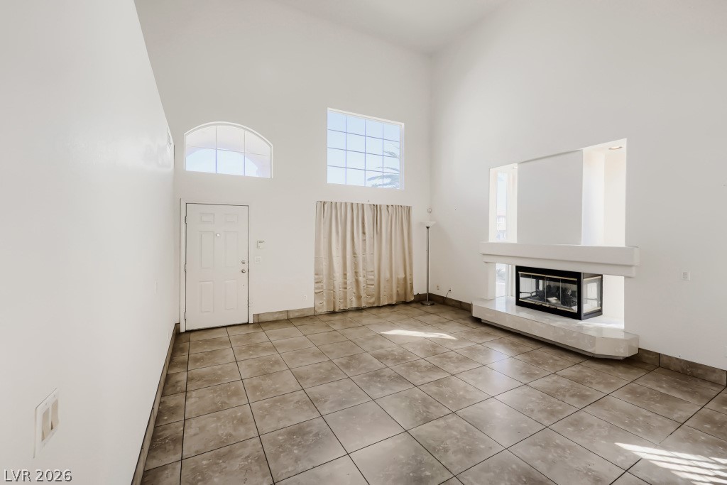 1007 Aspen Valley Avenue Property Photo 8