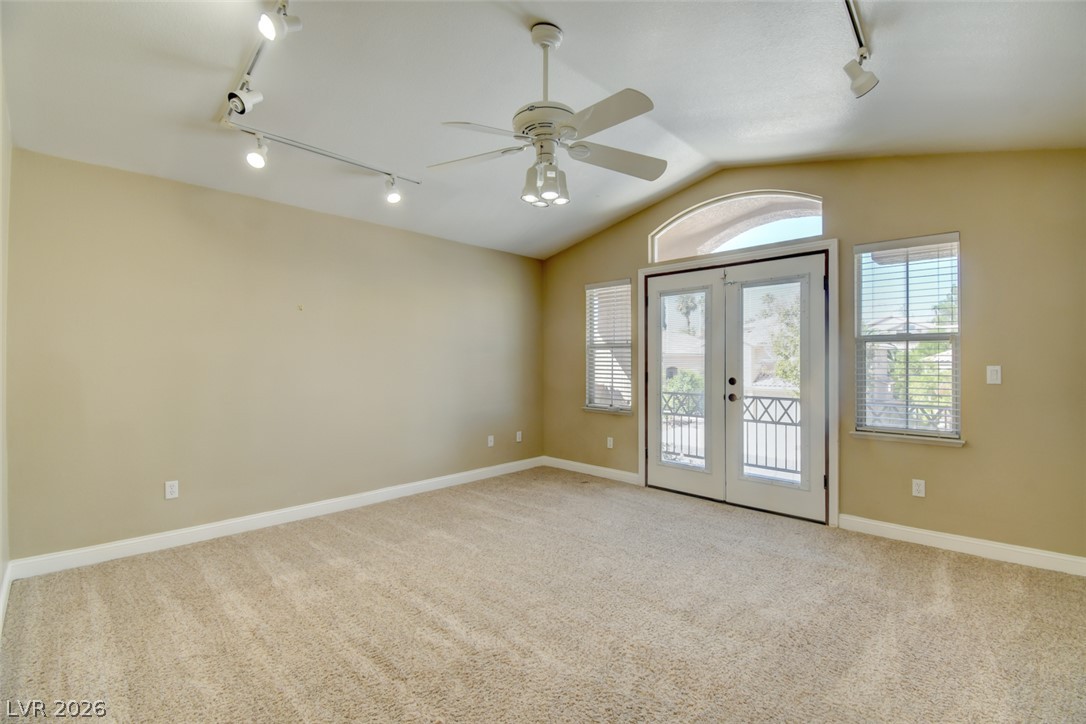 2000 Faywood Street Property Photo 11
