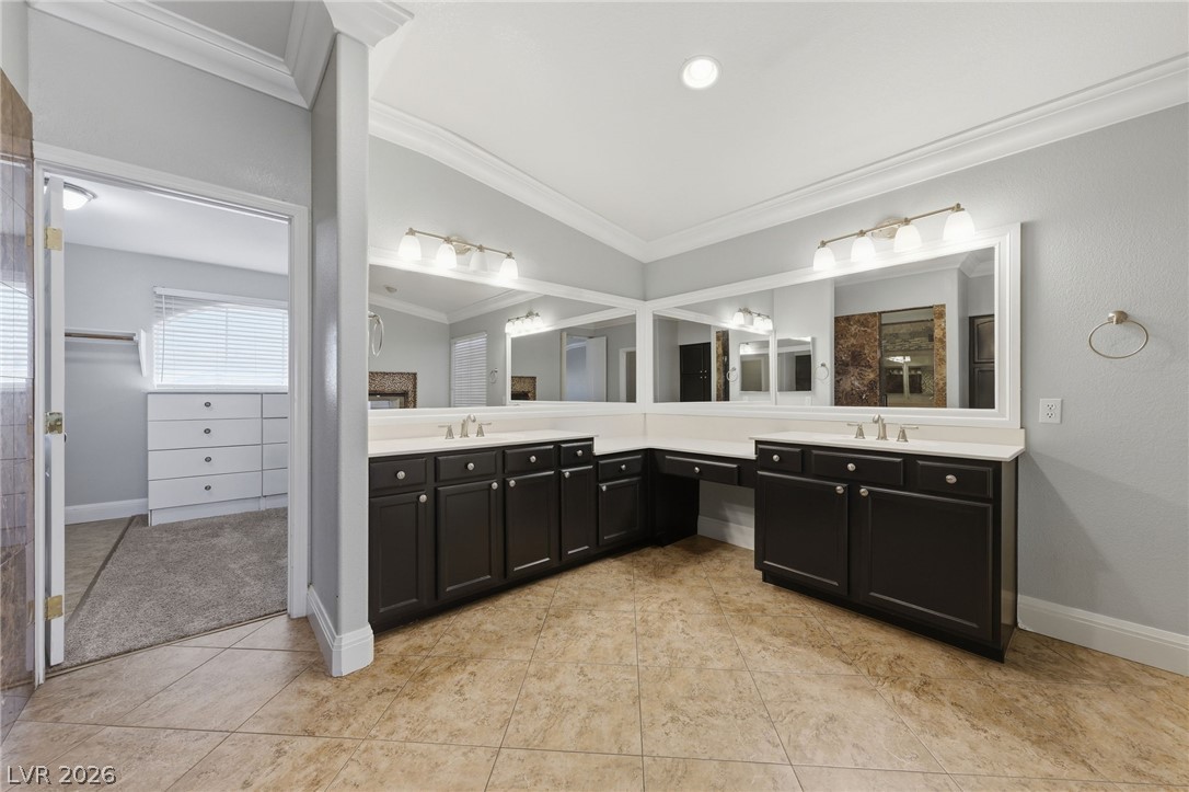 6926 Adobe Villa Avenue Property Photo 18