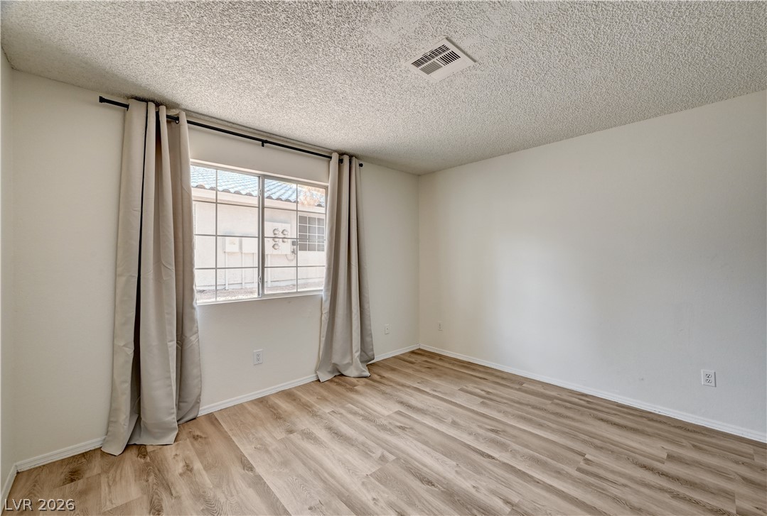 2040 Willowbury Drive C Property Photo 13