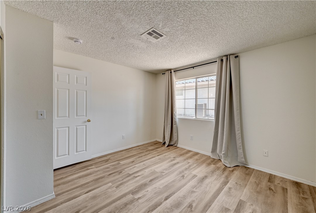2040 Willowbury Drive C Property Photo 14