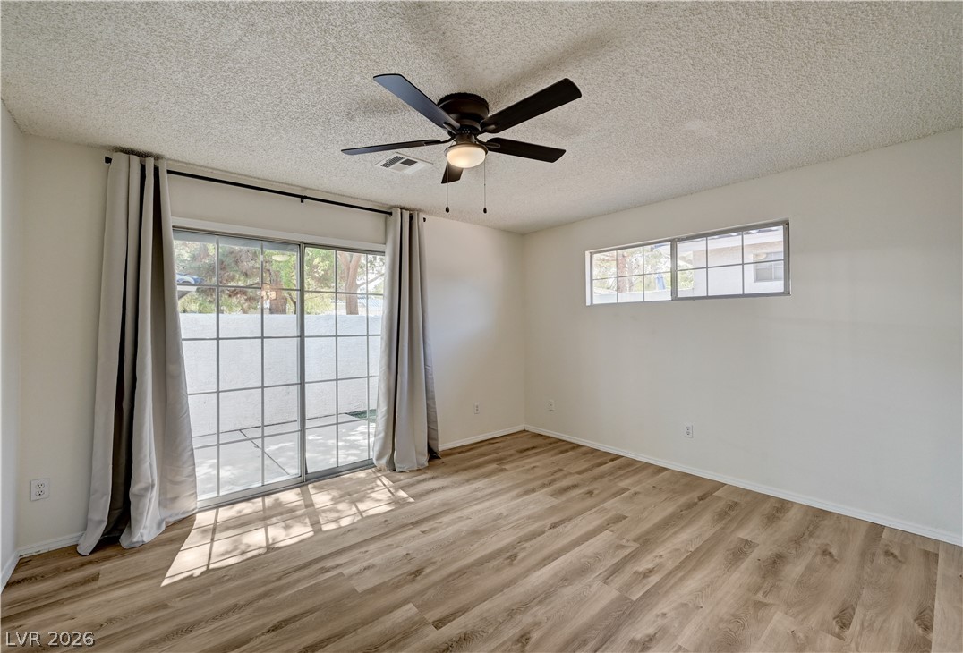 2040 Willowbury Drive C Property Photo 17