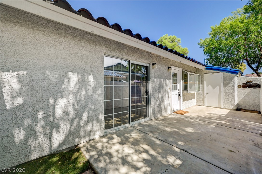 2040 Willowbury Drive C Property Photo 24