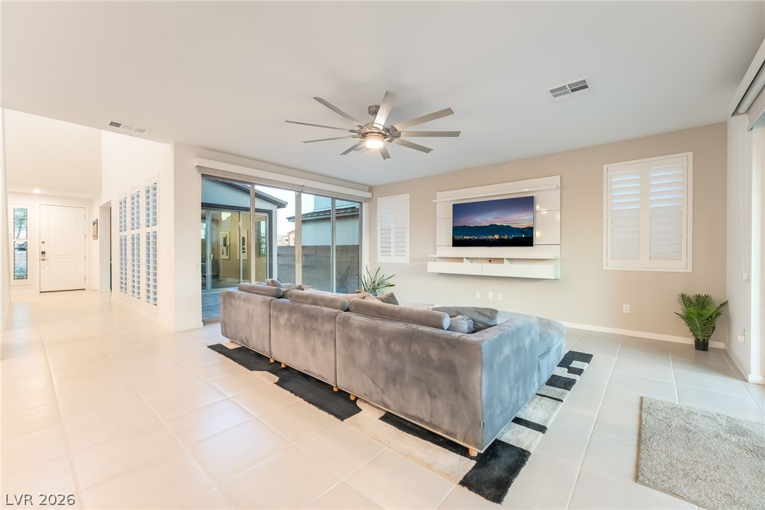8311 Skye Highlands Street Property Photo 11
