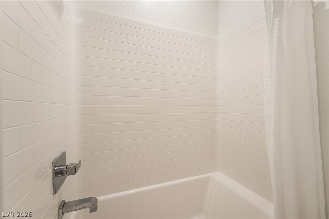8311 Skye Highlands Street Property Photo 47