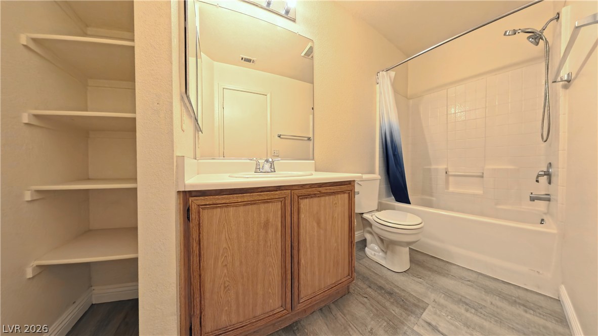 5591 Doubleday Street Property Photo 6