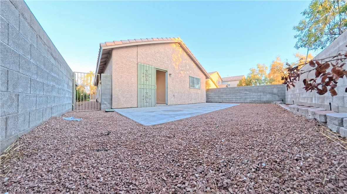 5591 Doubleday Street Property Photo 12