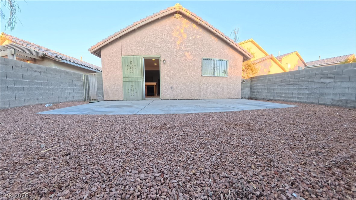 5591 Doubleday Street Property Photo 14