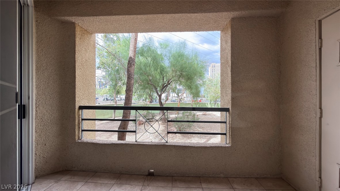 210 East Flamingo Road 112 Property Photo 26