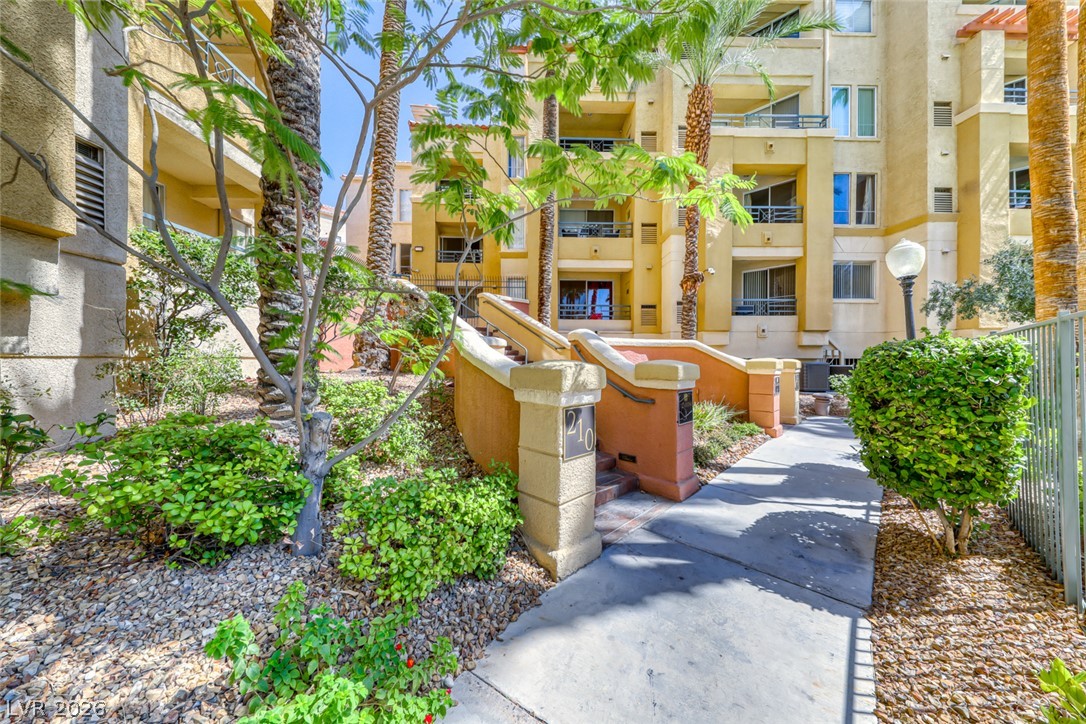210 East Flamingo Road 112 Property Photo 29