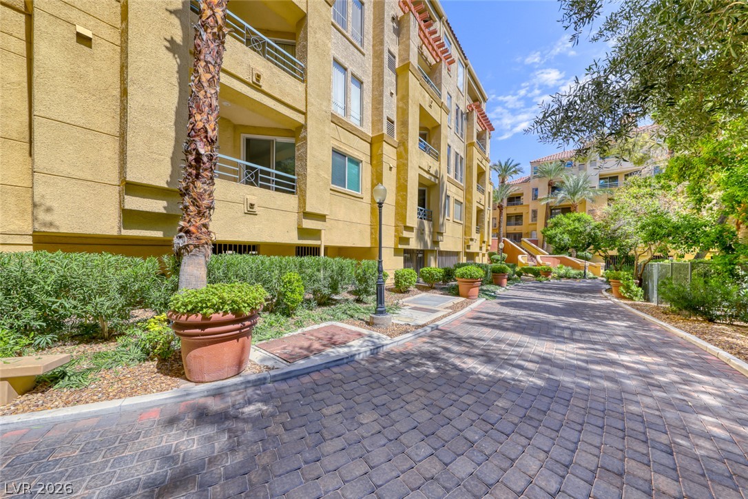 210 East Flamingo Road 112 Property Photo 45
