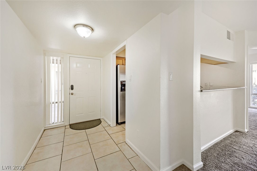 769 Oakmont Avenue 403 Property Photo 3