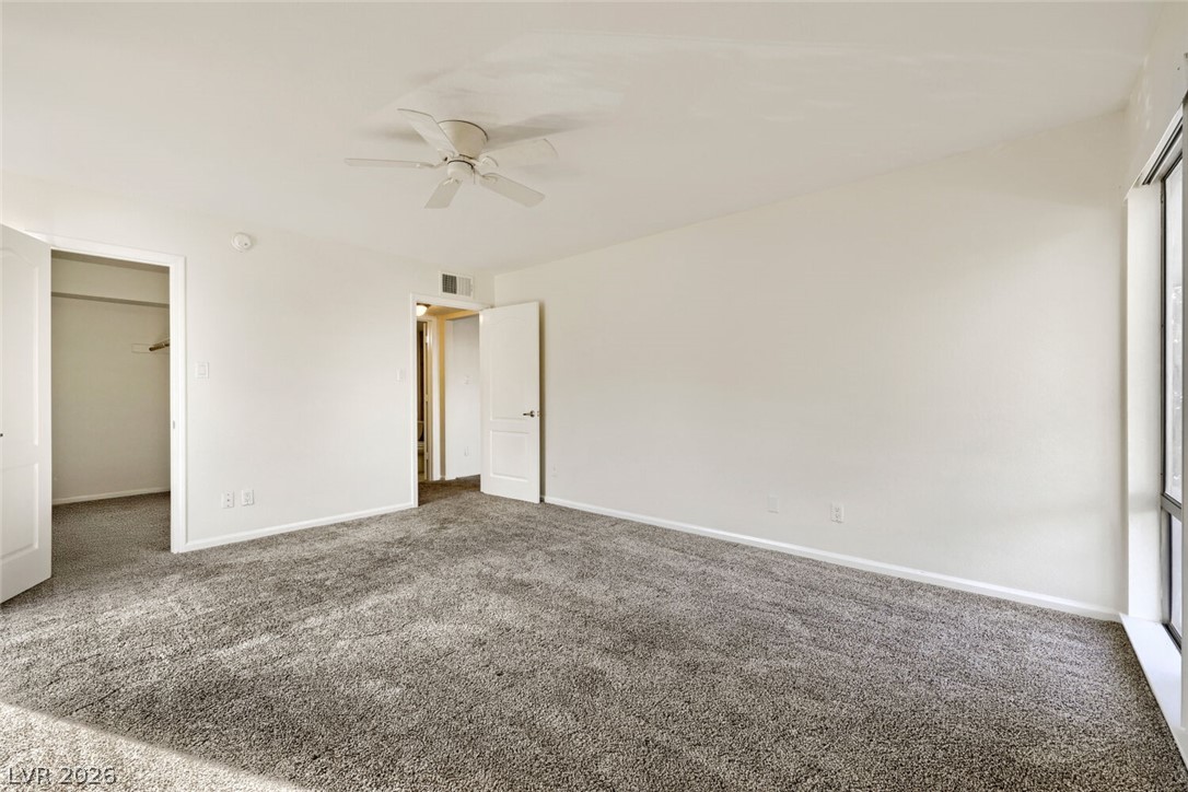 769 Oakmont Avenue 403 Property Photo 12