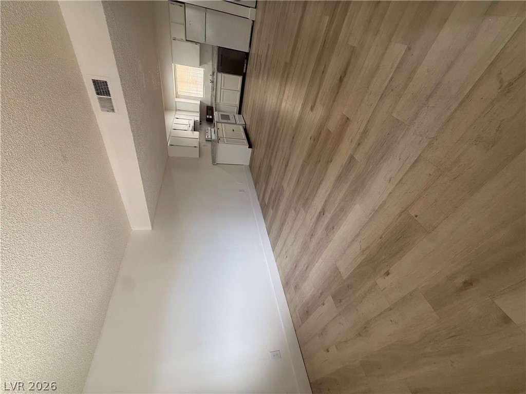 3500 Rio Robles Drive C Property Photo 5