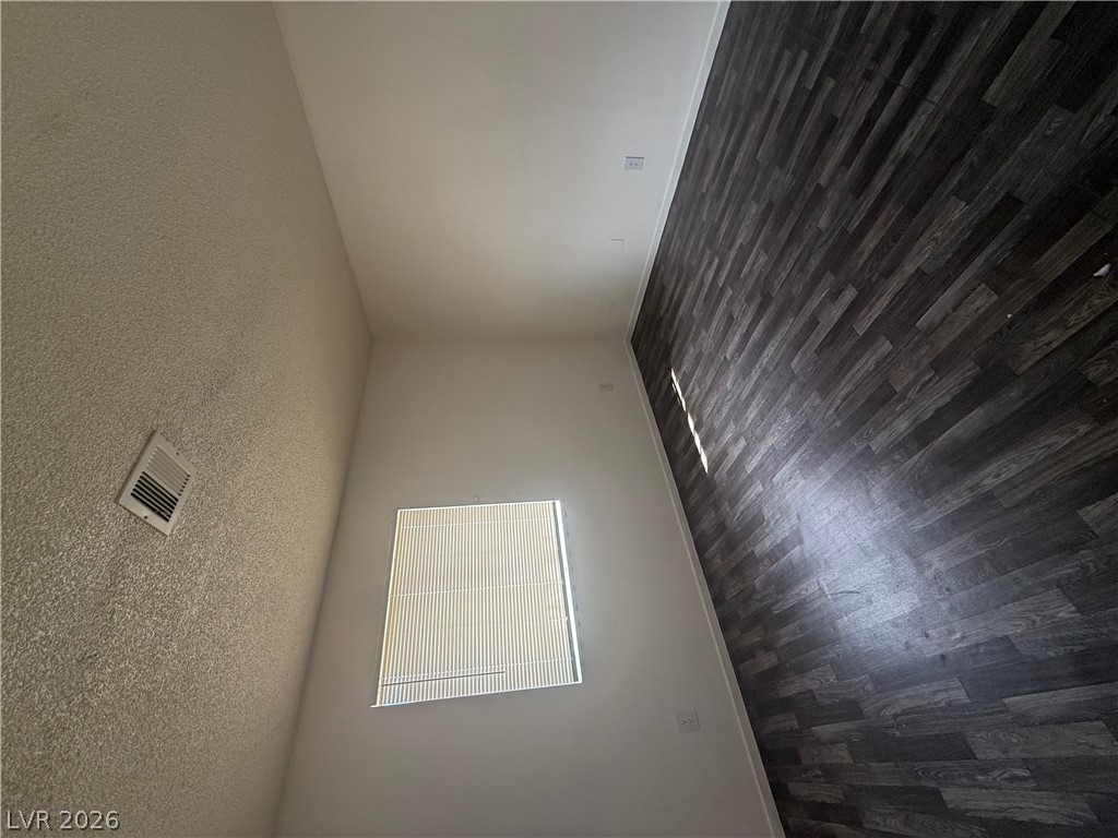 3500 Rio Robles Drive C Property Photo 9