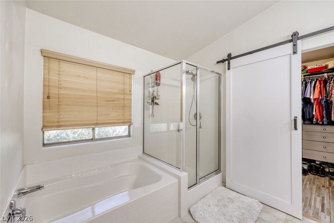 5817 Hawkeye Bell Street Property Photo 6