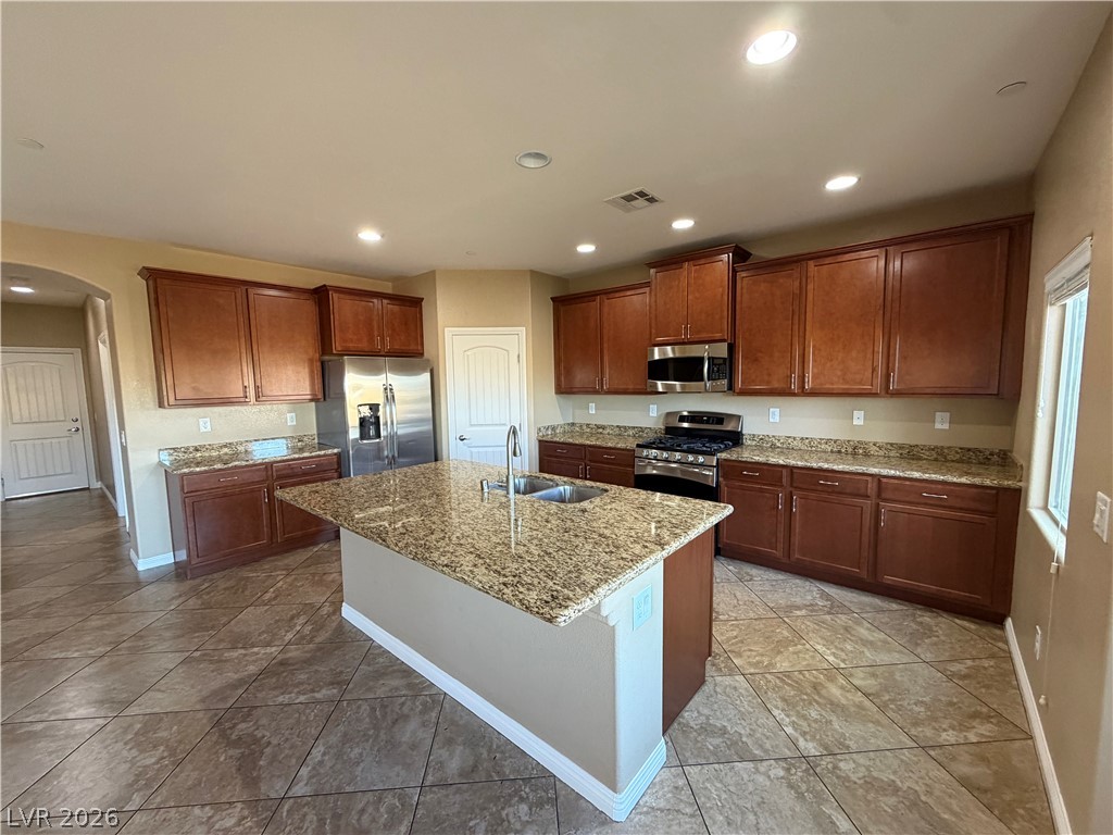 816 Applecross Avenue Property Photo 18